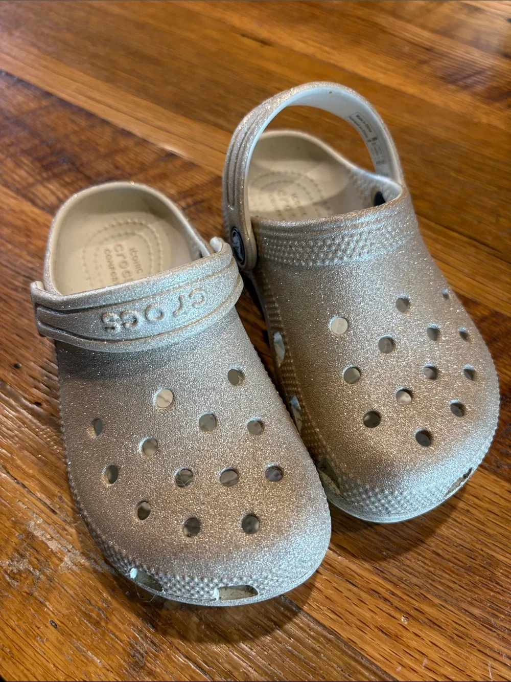 CROCS Kids Glitter Foam Clog - Metallic Gold